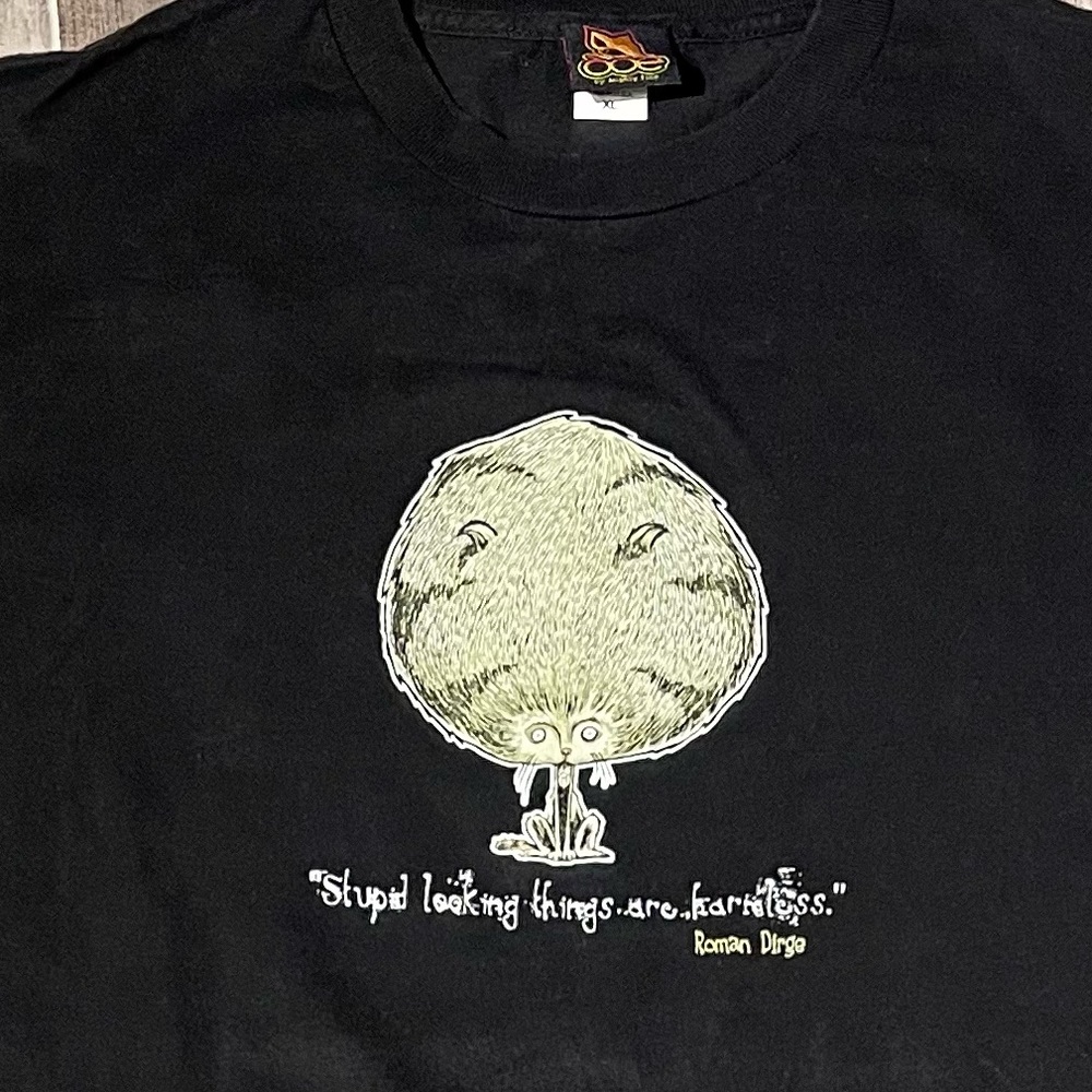Vintage Y2K DOE Roman Dirge Art T Shirt “The Cat With The Really Big Head” Rare